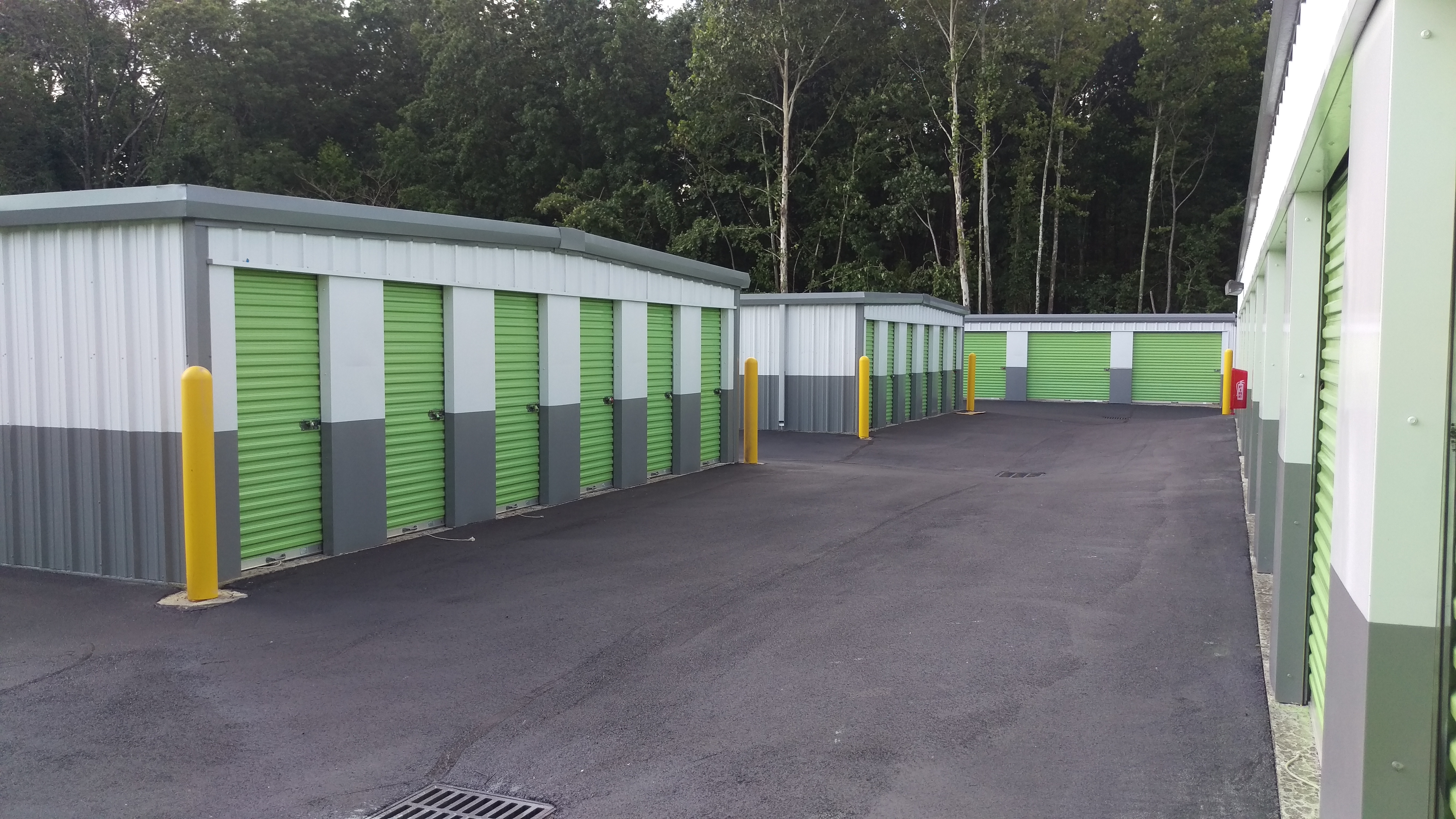 Commercial building exterior project